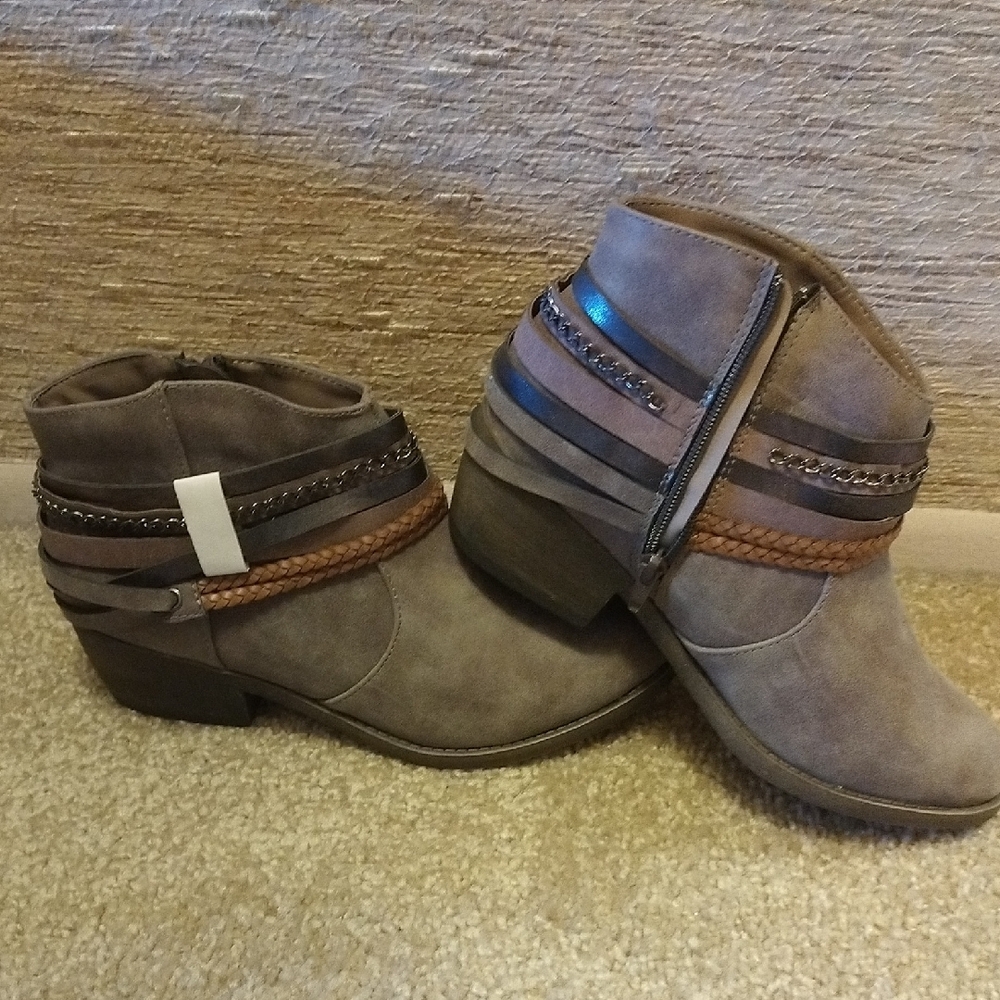 Taupe Suede Ankle Boots with Decorative Straps and Chunky Heel
